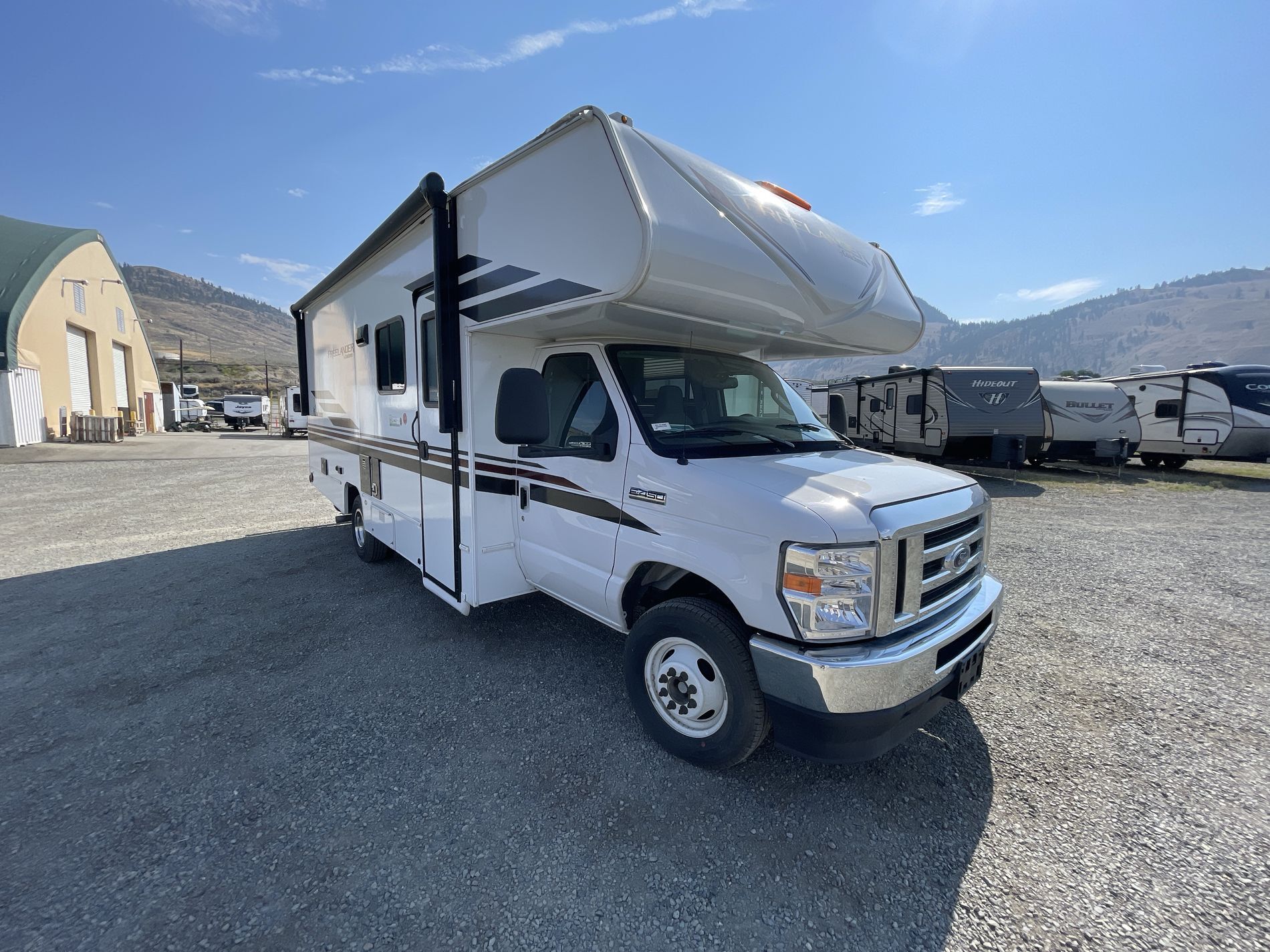 2023 COACHMEN FREELANDER 22XG