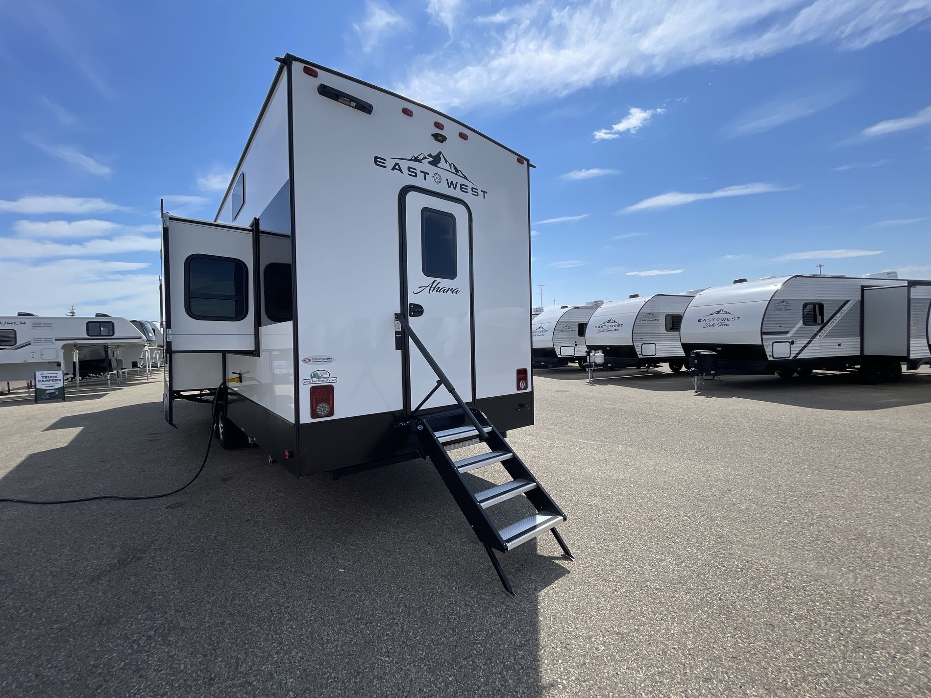 2025 EAST TO WEST RV AHARA 390DS, , hi-res image number 29