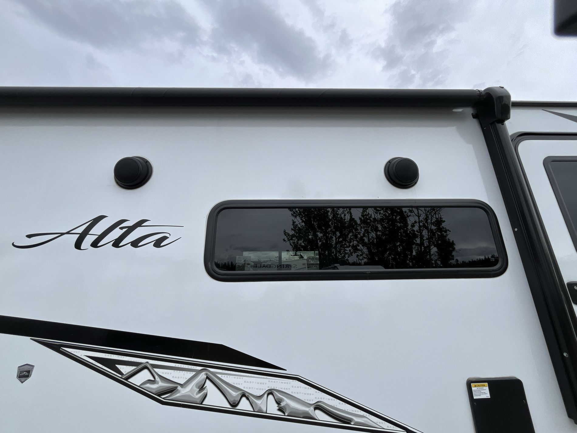 2024 EAST TO WEST RV ALTA 2800KBH