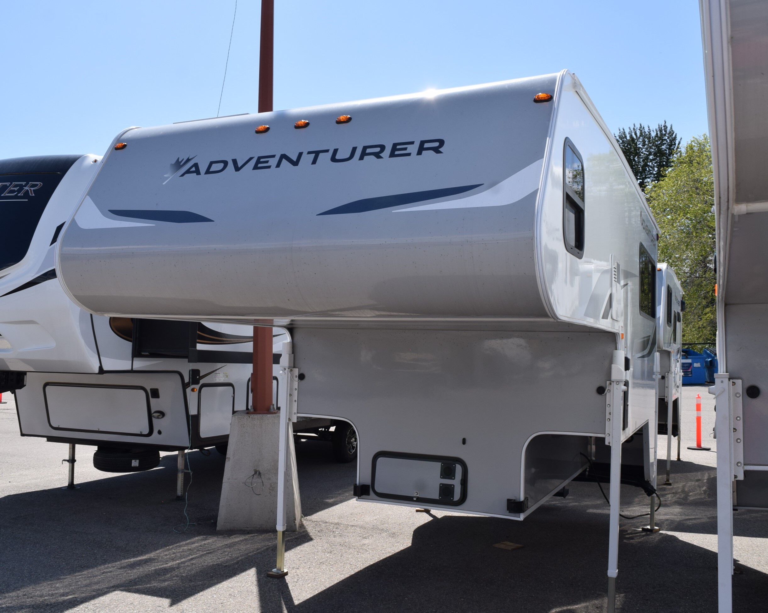 2023 ALP ADVENTURER 901SB