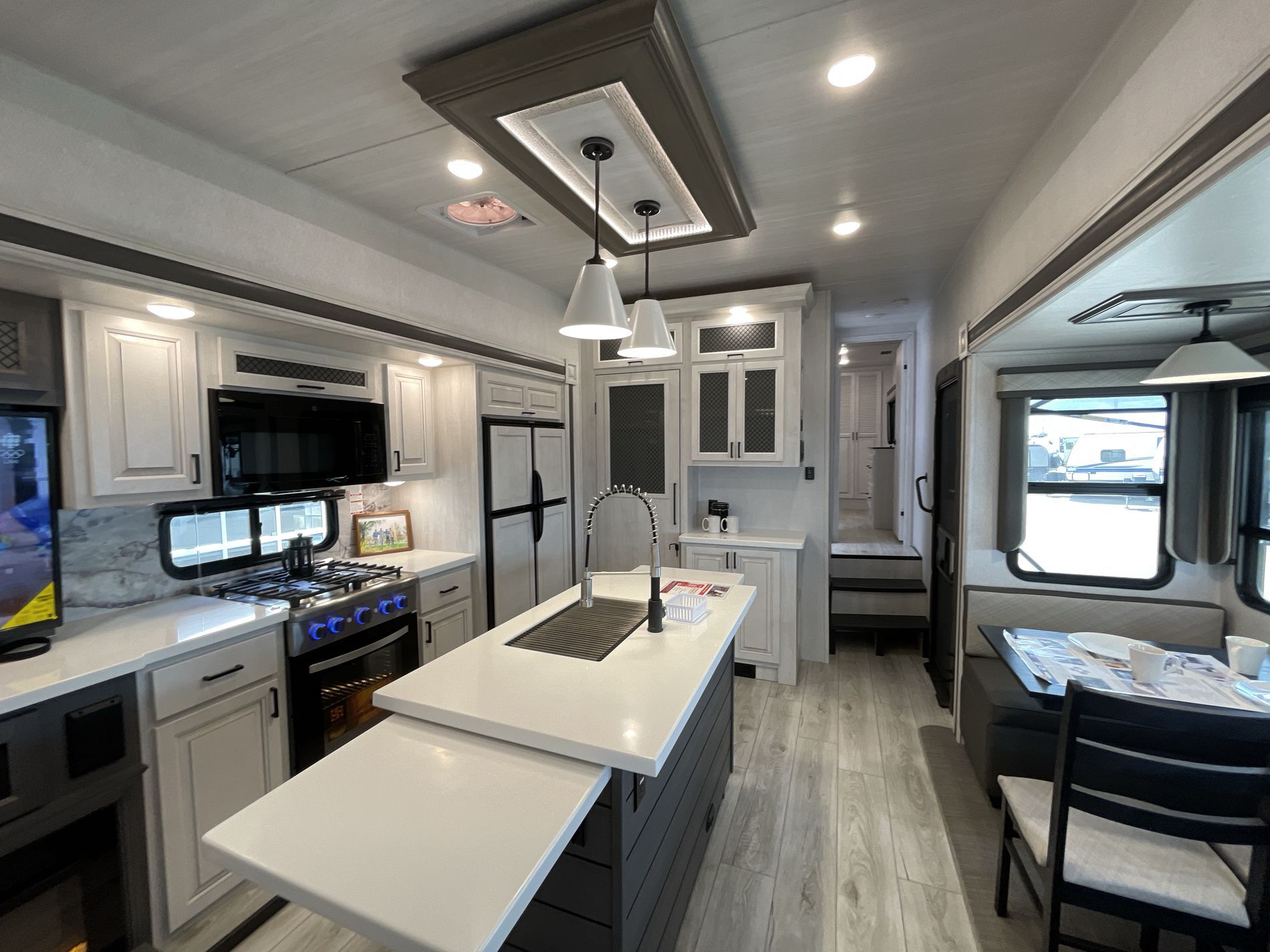 2023 EAST TO WEST RV AHARA 378BH-OK, , hi-res image number 30