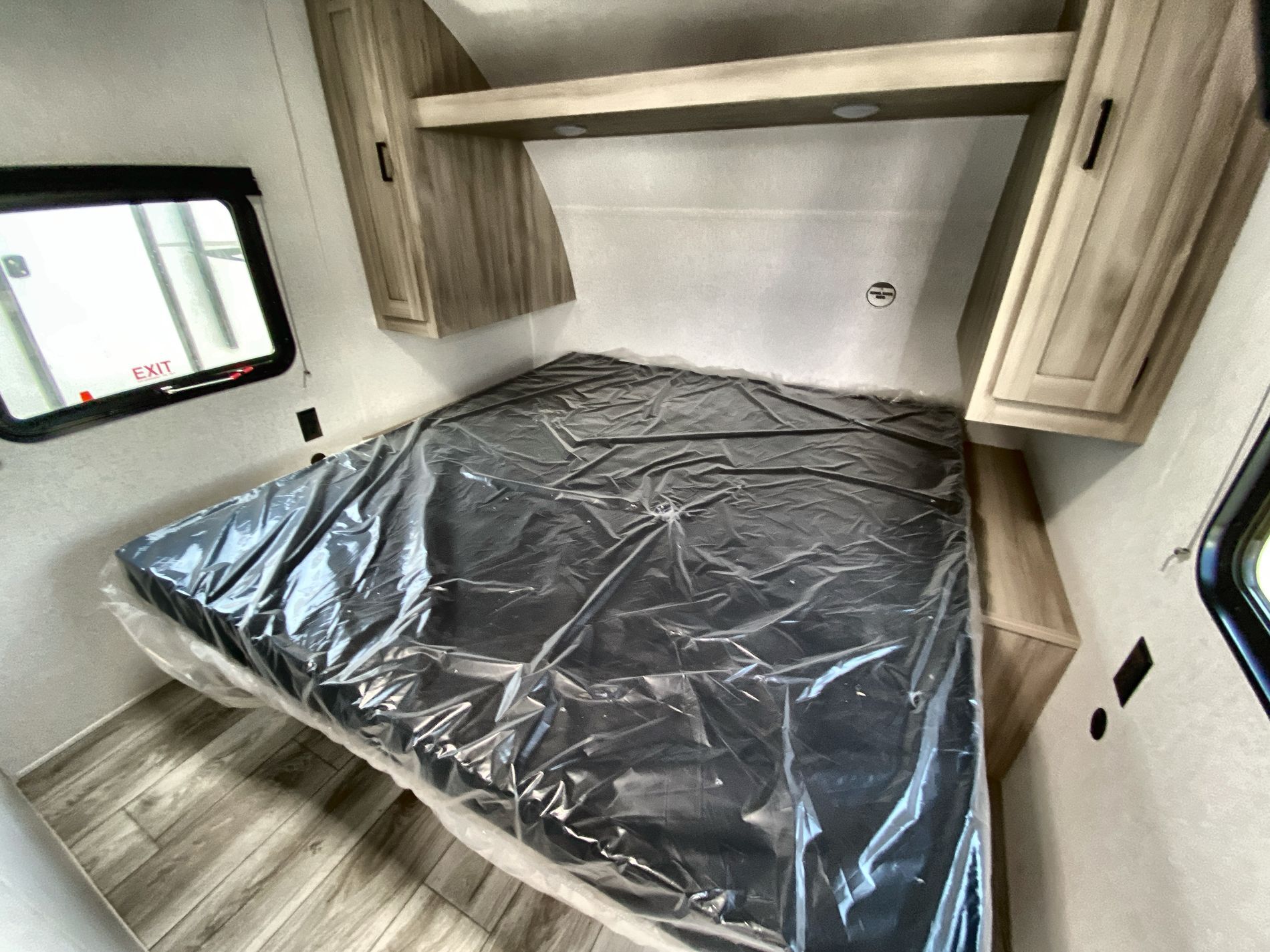 2024 EAST TO WEST RV DELLA TERRA 255BHLE, , hi-res image number 22