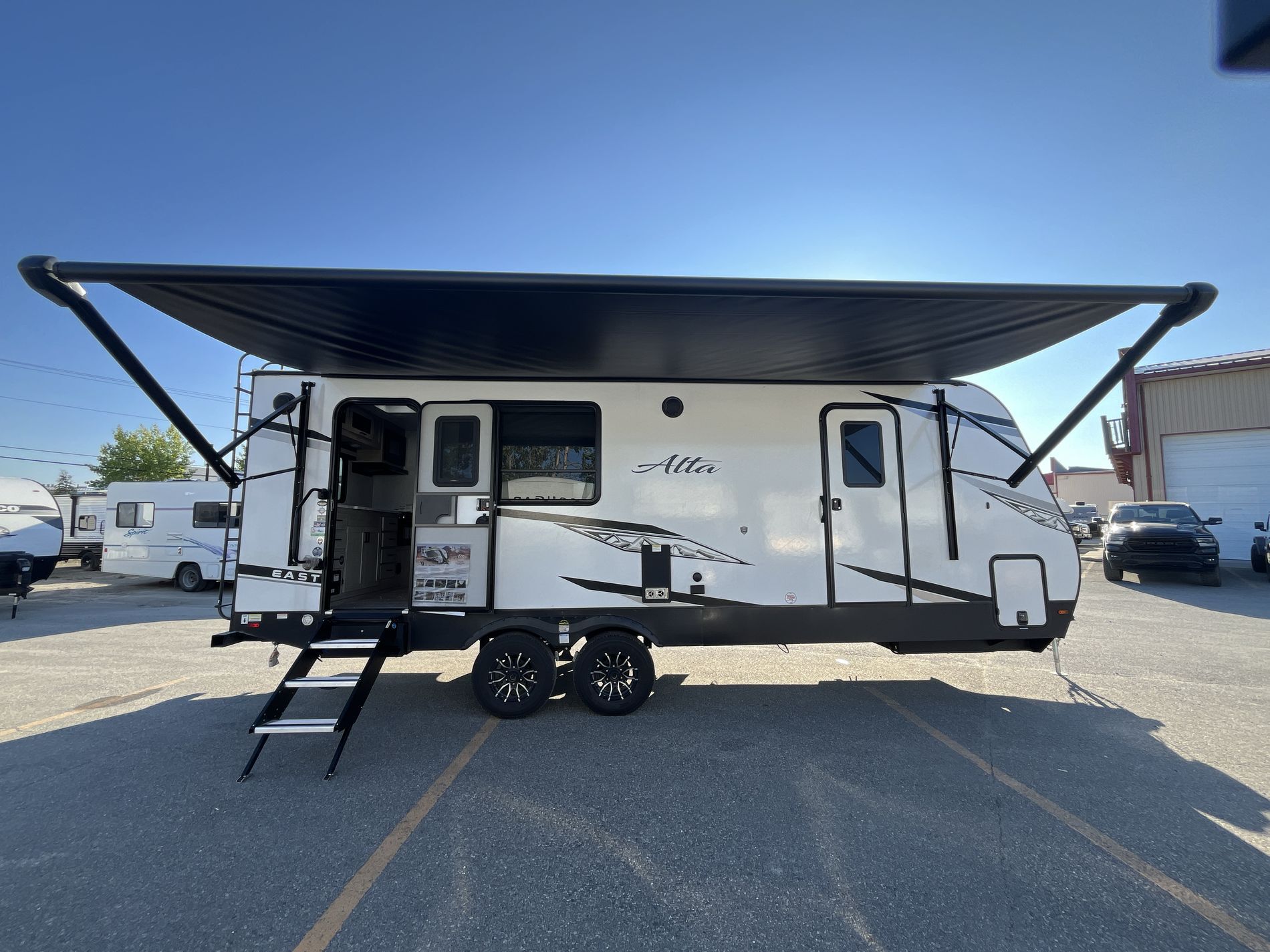 2025 EAST TO WEST RV ALTA 2350KRK