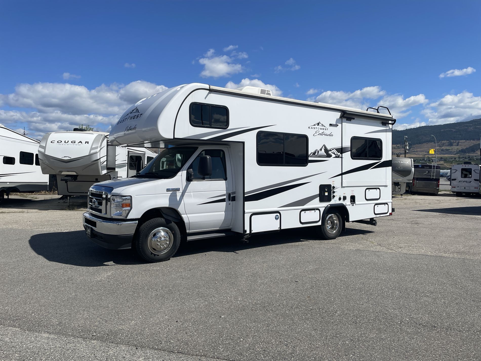 2024 EAST TO WEST RV ENTRADA 2200S*23